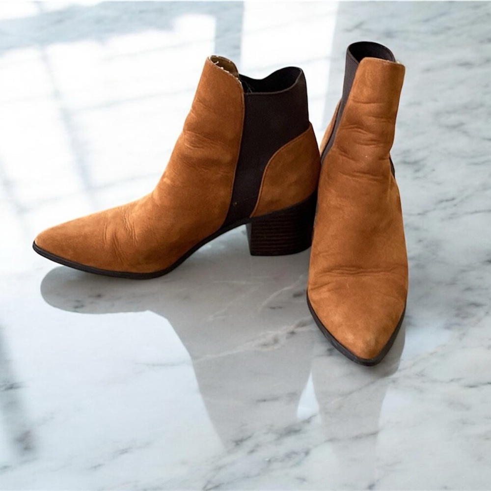 🚨EUC Aldo Tan Suede Ankle Booties - Picture 3 of 7